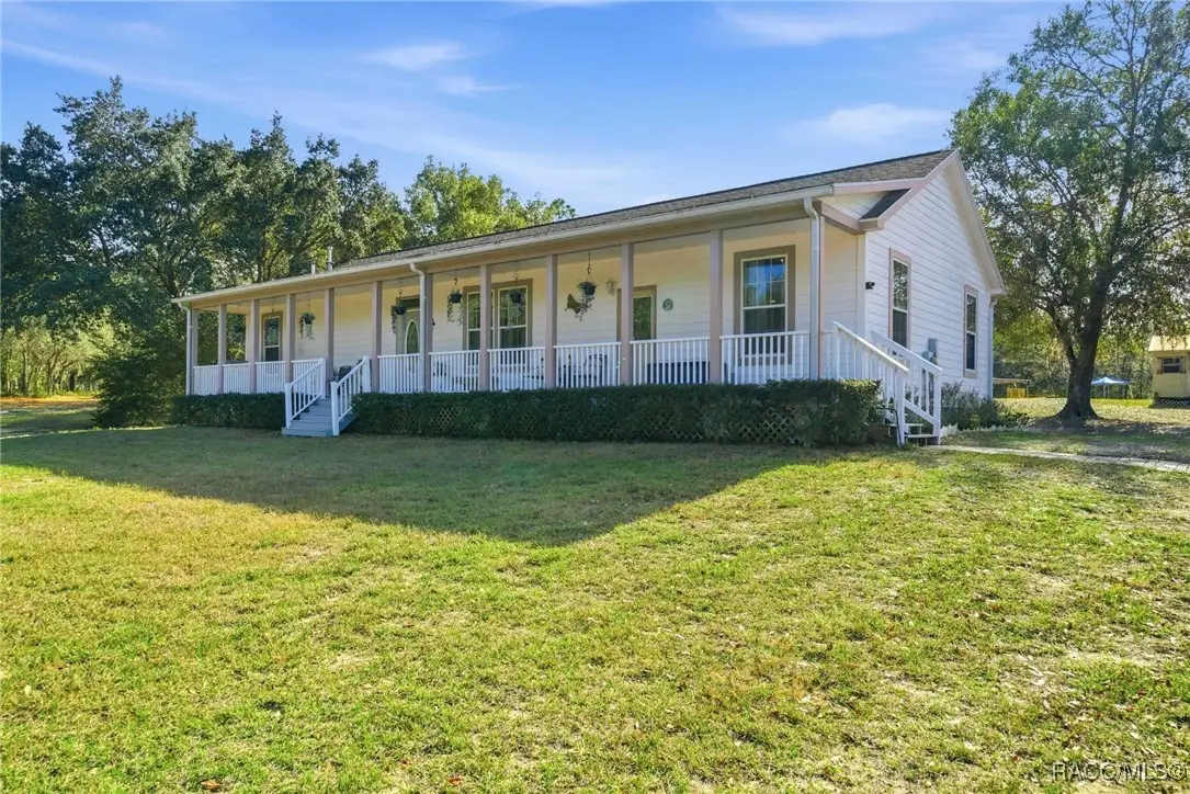 7724 W Sunmar Sample Lane, Dunnellon, FL 34433 - Image #1
