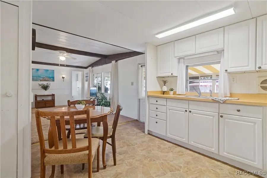 8108 E Emerald Lane, Floral City, FL 34436 - Image #2