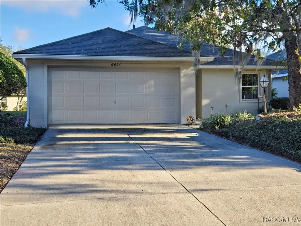 6456 W Cannondale Drive, Crystal River, FL 34429 - Image #1