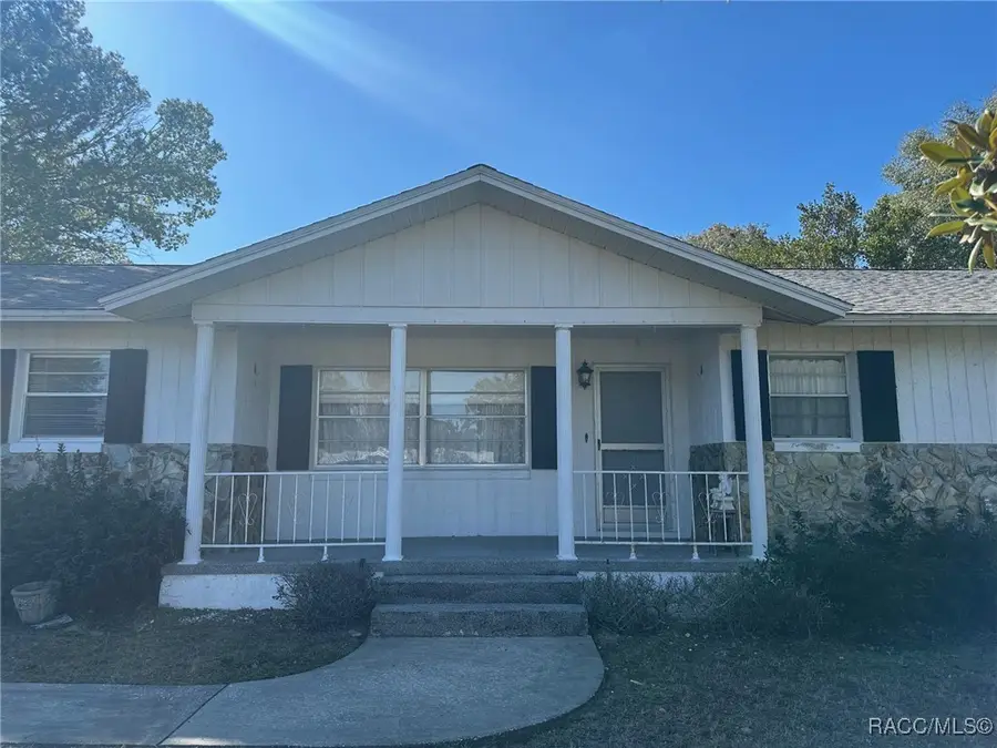 200 S Desoto Street, Beverly Hills, FL 34465 - Image #2