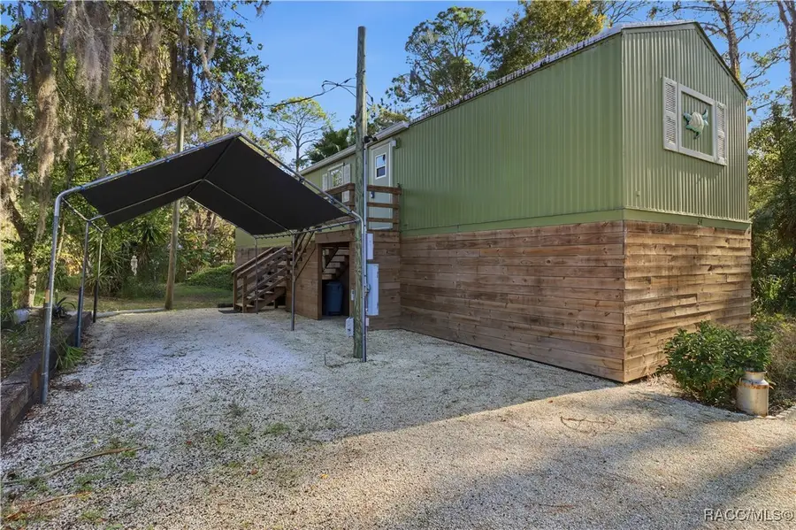 24 62nd Street, Yankeetown, FL 34498 - Image #2