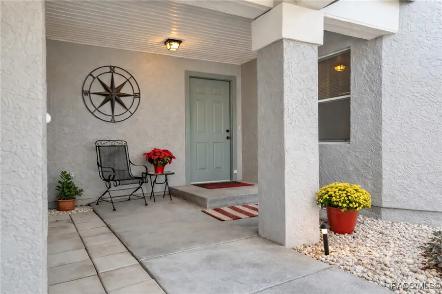 11006 W Cove Harbor Drive, Crystal River, FL 34428 - Image #3