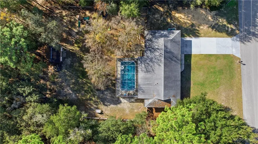 2020 E Newhaven Street, Inverness, FL 34453 - Image #2