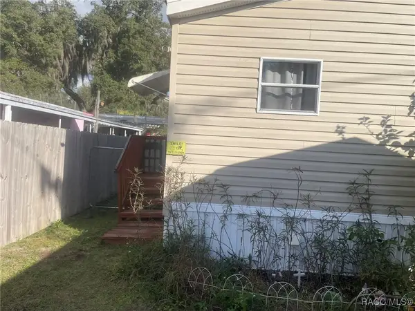 4025 N Bluewater Drive, Hernando, FL 34442