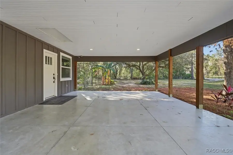 7661 S Hollow Point, Floral City, FL 34436 - Image #2