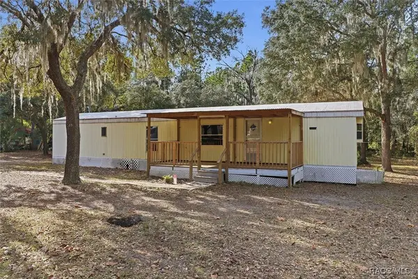1830 S Whitehurst Avenue, Homosassa, FL 34448