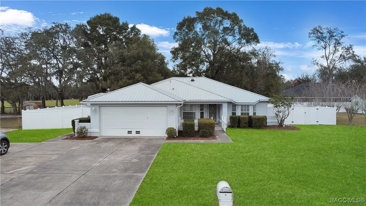 9021 SE 155th Place, Summerfield, FL 34491 - Image #1