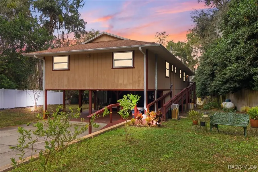 6905 W Riverbend Road, Dunnellon, FL 34433 - Image #2