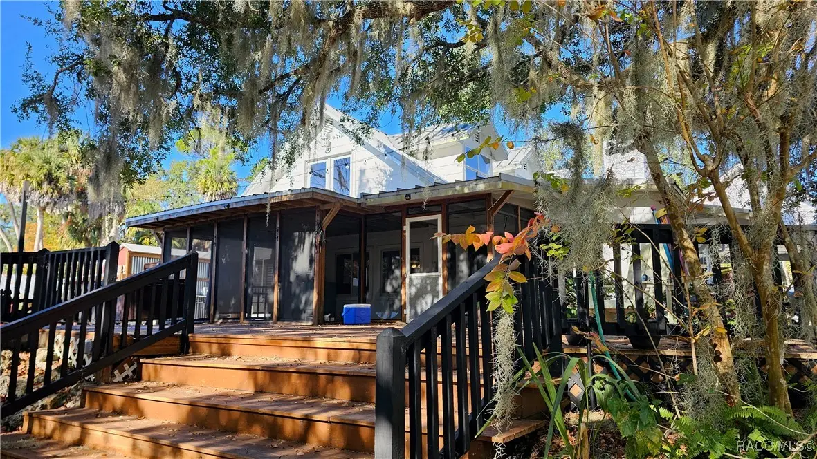 5415 Riverside Drive, Yankeetown, FL 34498 - Image #1