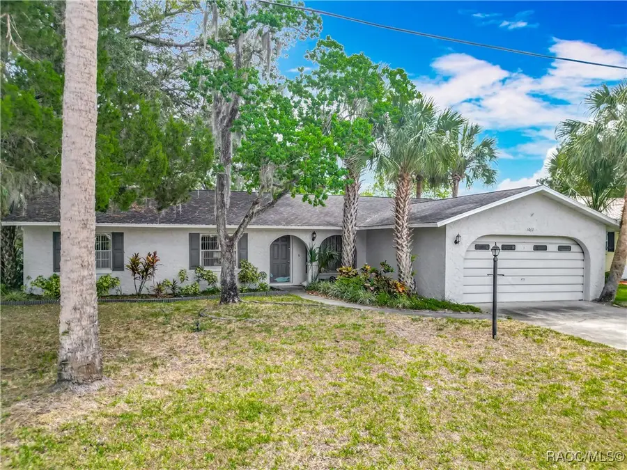 1011 SE 4th Avenue, Crystal River, FL 34429 - Image #2