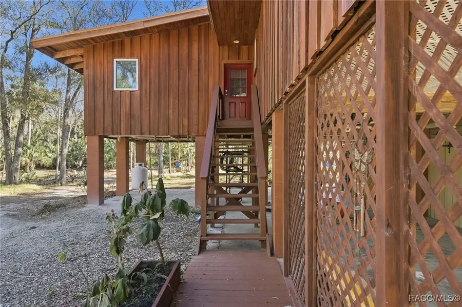 3490 SE 193rd Place, Yankeetown, FL 34498 - Image #2