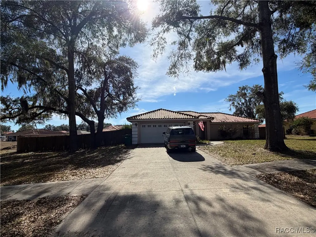 4266 E Arlington Street, Inverness, FL 34453 - Image #1