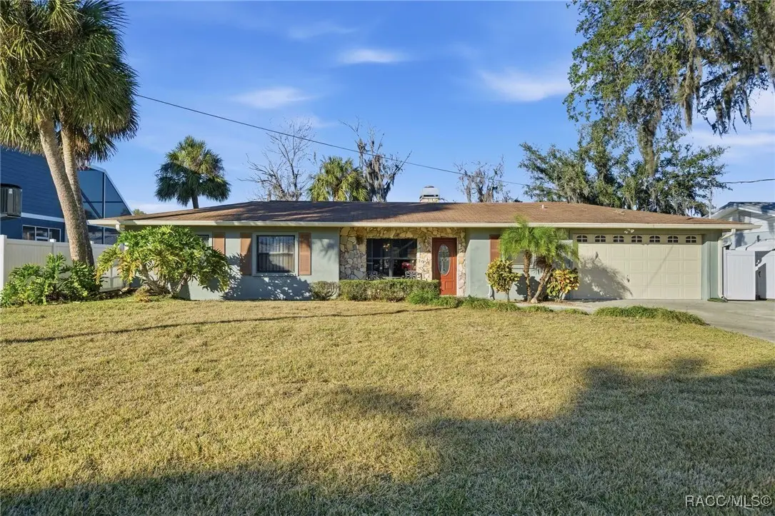 2051 NW 17th Street, Crystal River, FL 34428 - Image #1