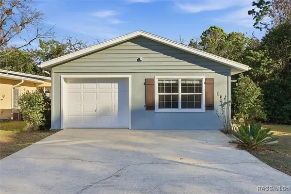 1 Black Cherry Drive, Homosassa, FL 34446