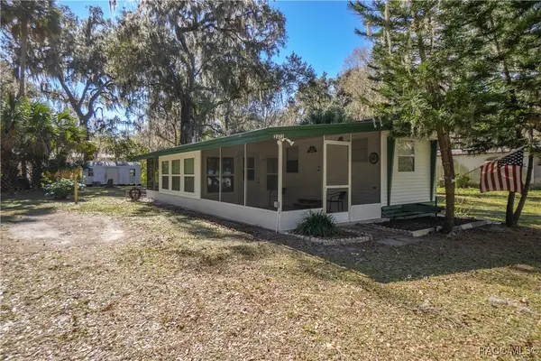 2373 Cr 401, Lake Panasoffkee, FL 33538