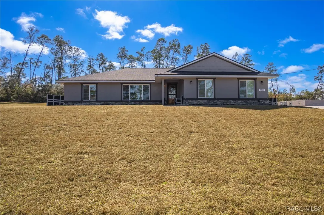 4330 W Drake Lane, Citrus Springs, FL 34433 - Image #1