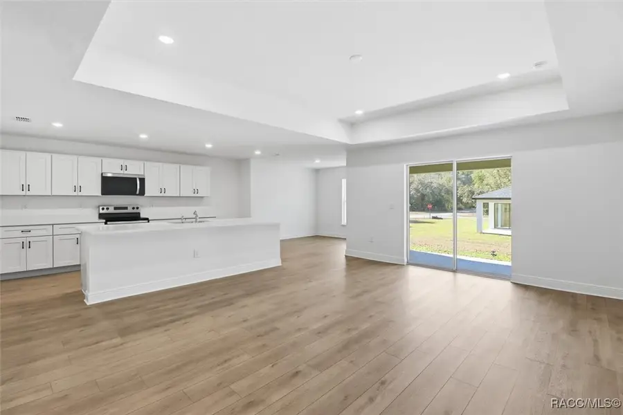 7860 N Pitcairn Way, Citrus Springs, FL 34434 - Image #2