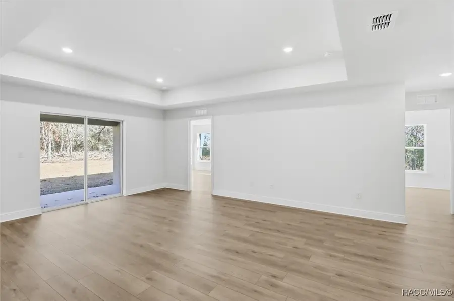 3447 W Hayward Lane, Dunnellon, FL 34433 - Image #2