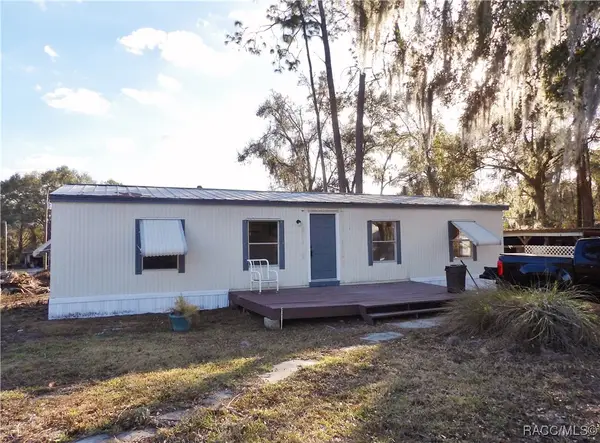 7990 E Emerald Lane, Floral City, FL 34436