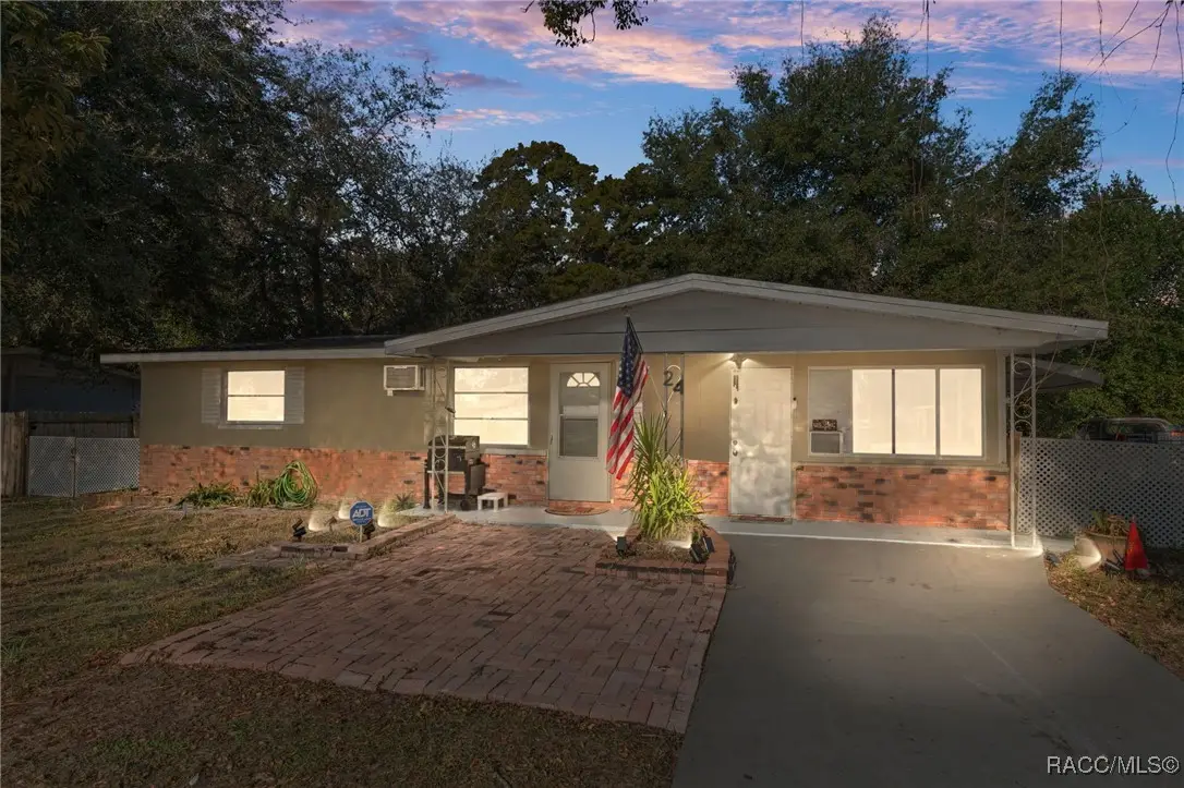 24 N Melbourne Street, Beverly Hills, FL 34465 - Image #1