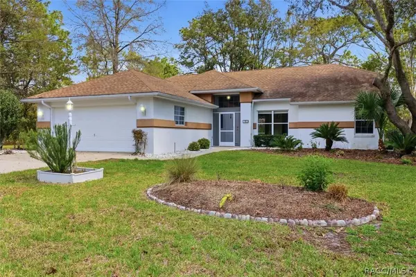 13 Bonnie Court N, Homosassa, FL 34446