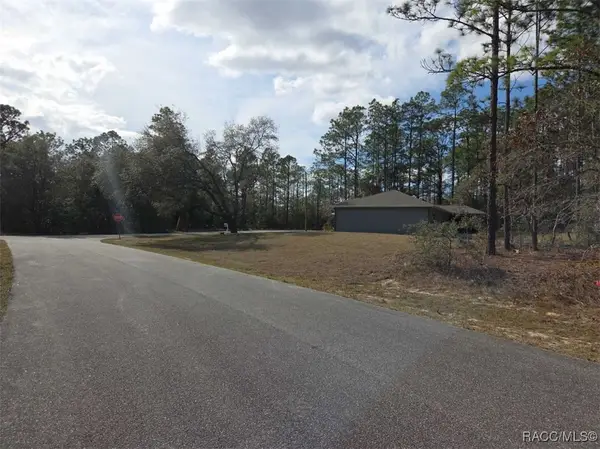 6430 N Elnora Way, Dunnellon, FL 34433