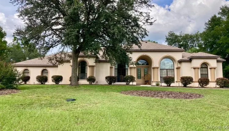 64 Cypress Boulevard E, Homosassa, FL 34446 - Image #1