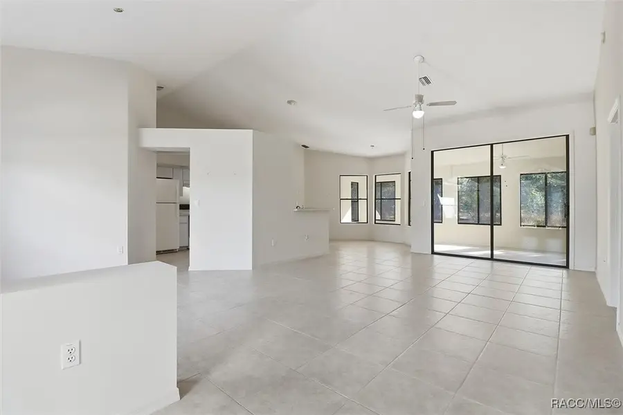 1724 E Mckinley Street, Hernando, FL 34442 - Image #2