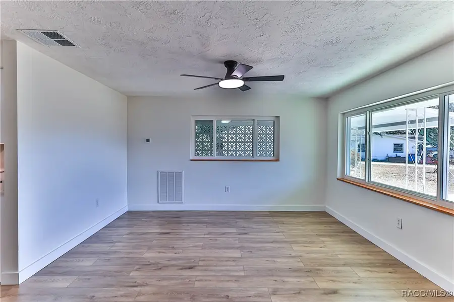 9 James Court, Beverly Hills, FL 34465 - Image #3