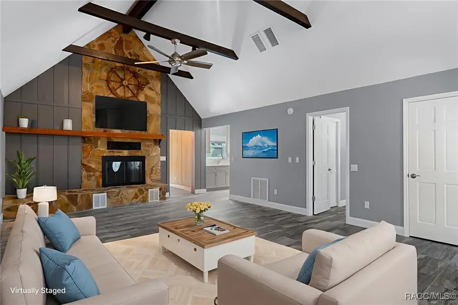 11870 W Riverhaven Drive, Homosassa, FL 34448 - Image #2