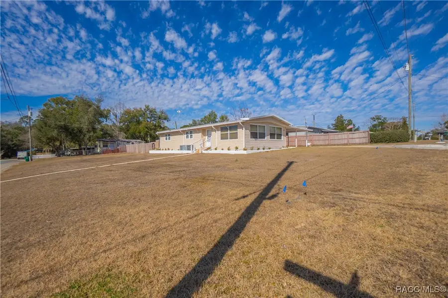 3685 E Ridgecrest Court, Inverness, FL 34452 - Image #2