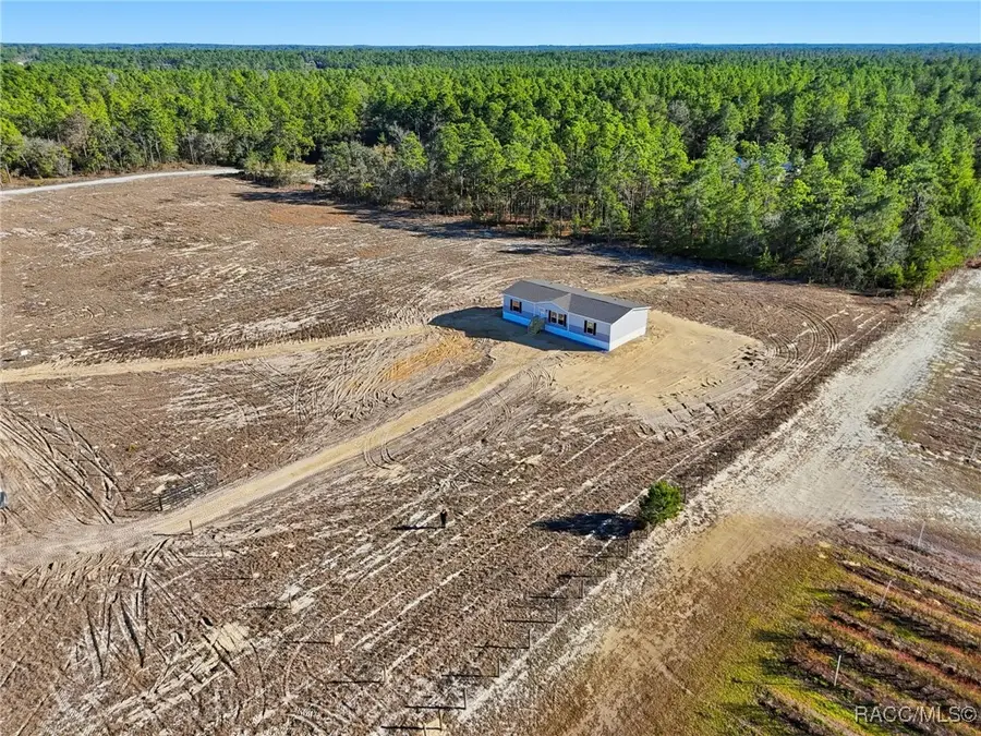 4466 W Choate Court, Dunnellon, FL 34433 - Image #2