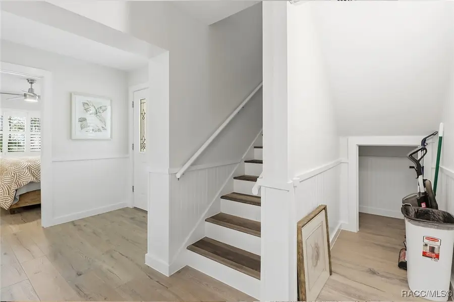 1637 SE Paradise Circle #205, Crystal River, FL 34429 - Image #2