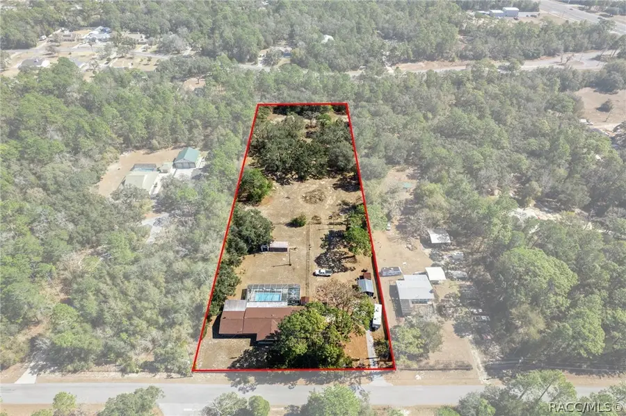 265 S Thayer Avenue, Lecanto, FL 34461 - #3