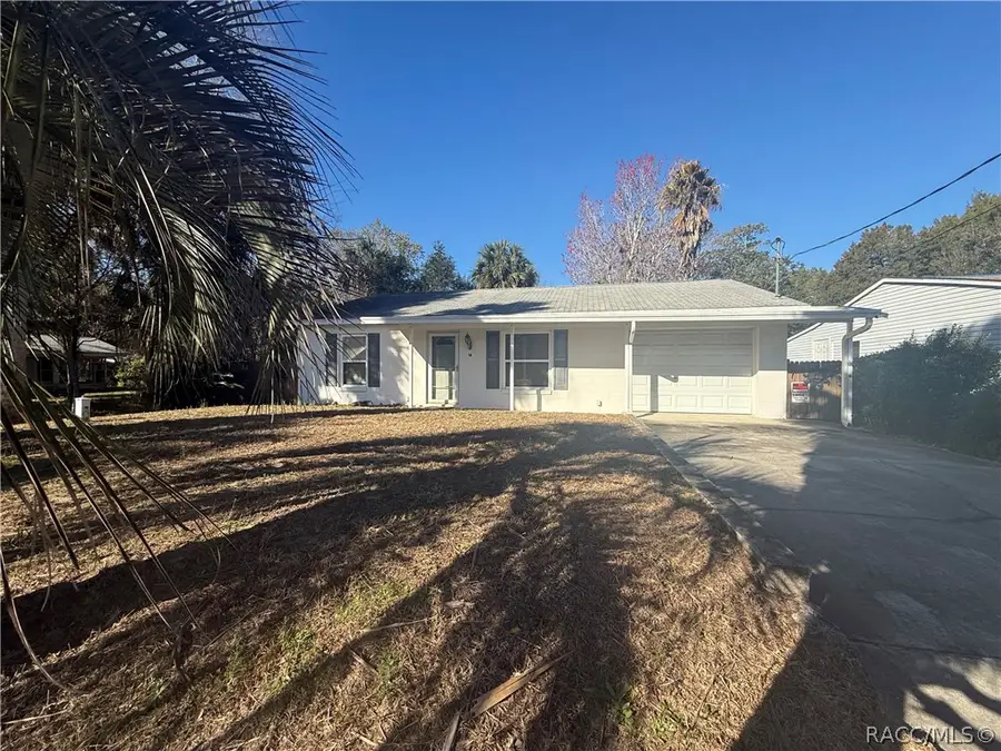 14 Canterbury Road, Inglis, FL 34449 - #2