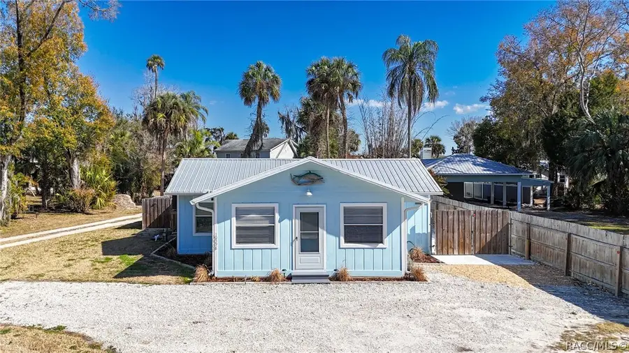 10598 W Halls River Road, Homosassa, FL 34448 - #2