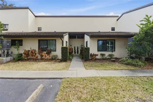 1637 SE Paradise Circle #204, Crystal River, FL 34429