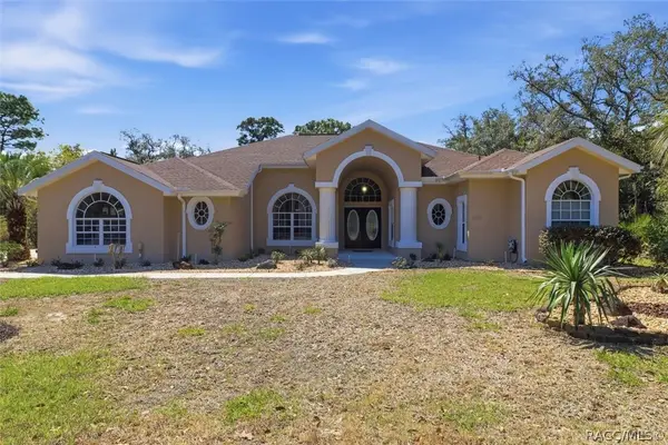 24 Boston Ivy Court, Homosassa, FL 34446