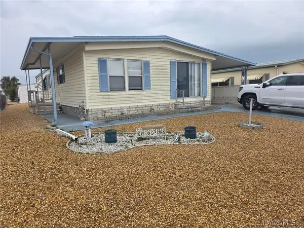 7406 Stillwater Drive, Hudson, FL 34667