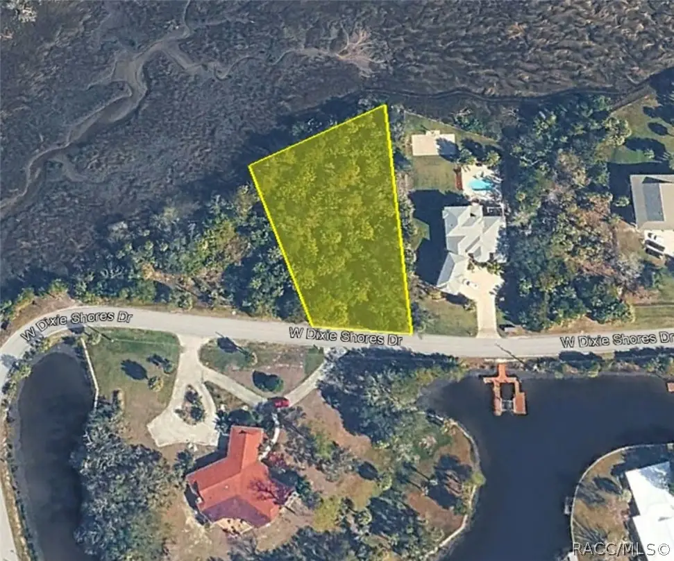 11561 W Dixie Shores Drive, Crystal River, FL 34429 - #1