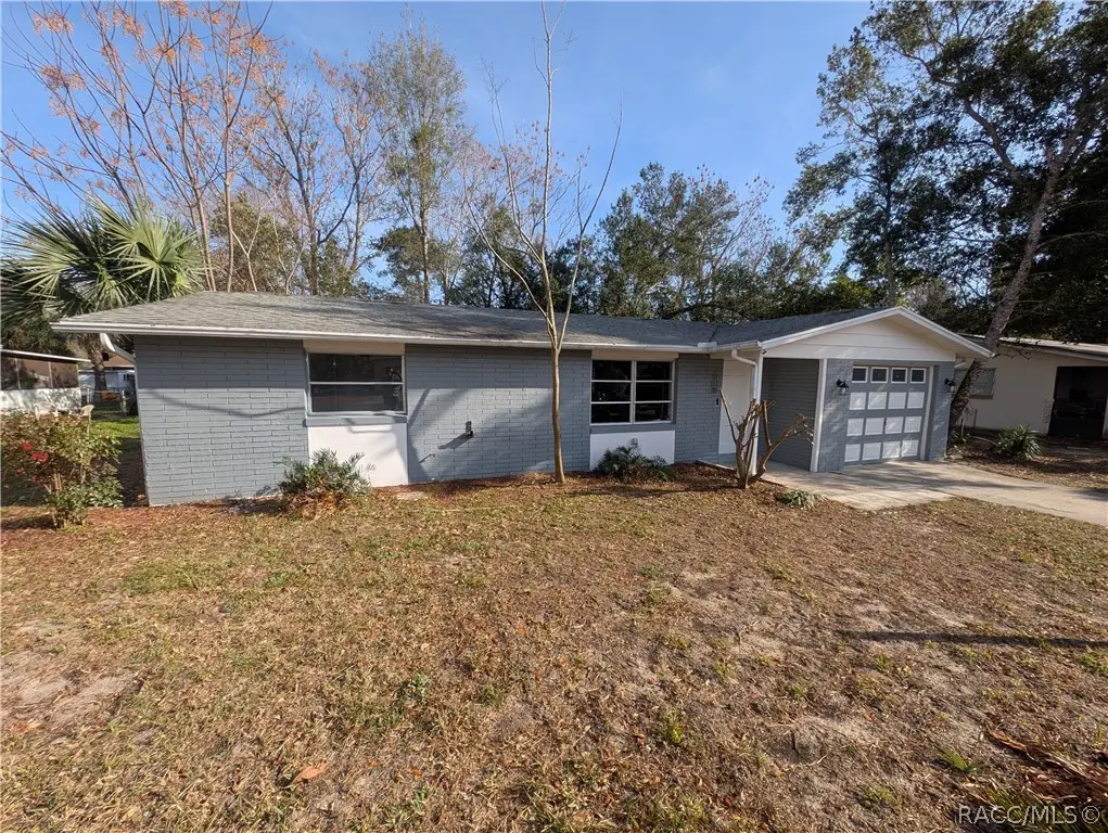 23 N Columbus Street, Beverly Hills, FL 34465 - #1