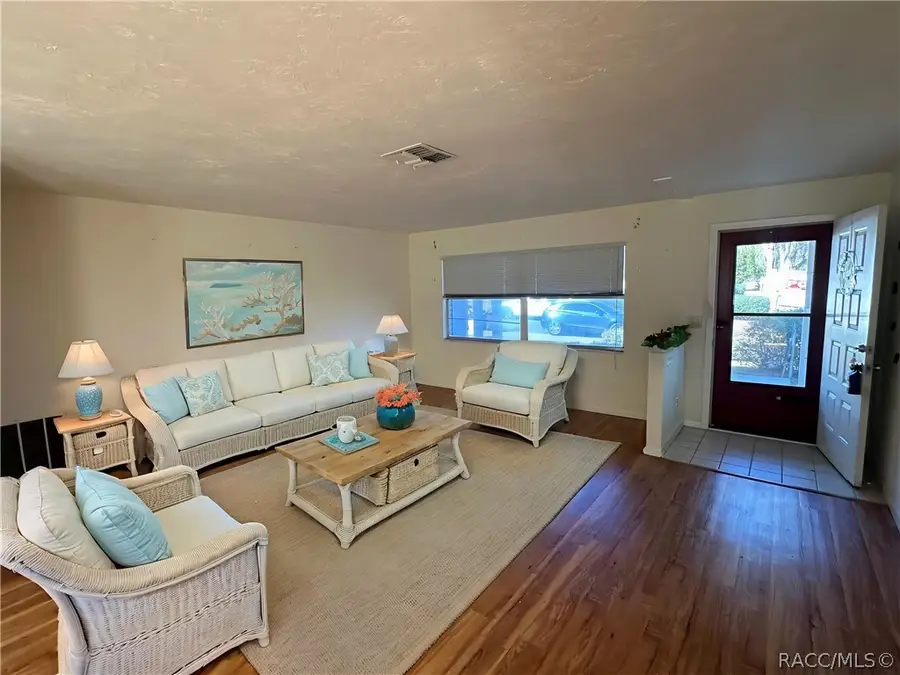 3335 N Tamarisk Avenue, Beverly Hills, FL 34465 - #3