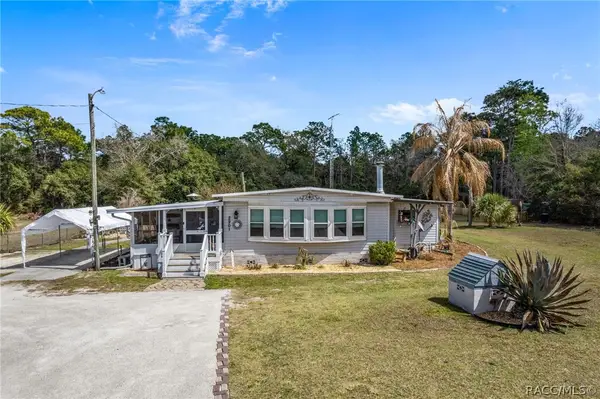 2901 S Pine Ridge Avenue, Homosassa, FL 34448