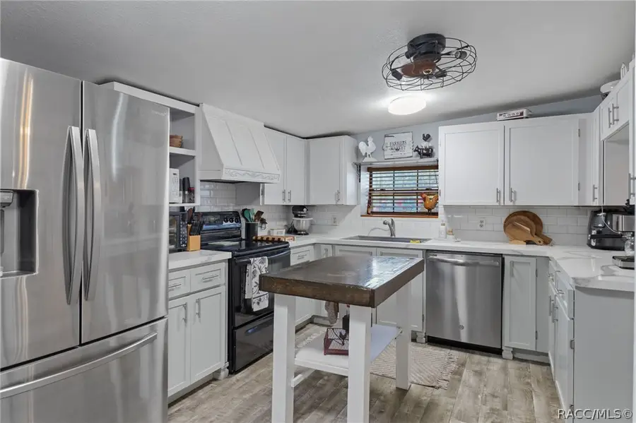 2901 S Pine Ridge Avenue, Homosassa, FL 34448 - #2