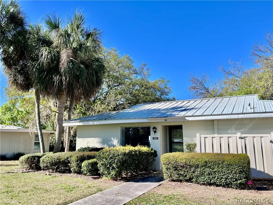 11327 W Bayshore Drive, Crystal River, FL 34429 - #2