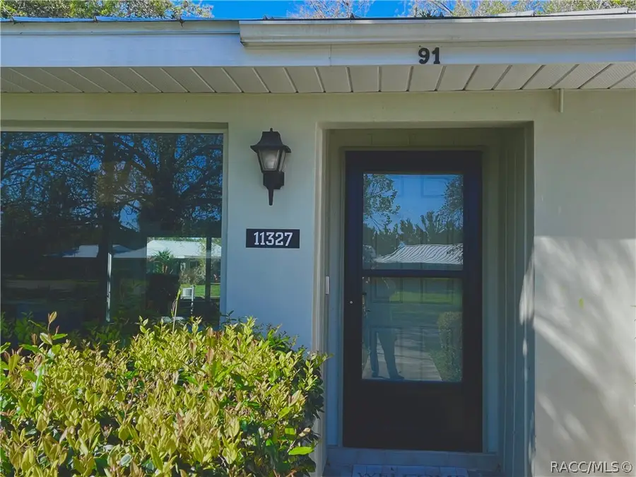 11327 W Bayshore Drive, Crystal River, FL 34429 - #3