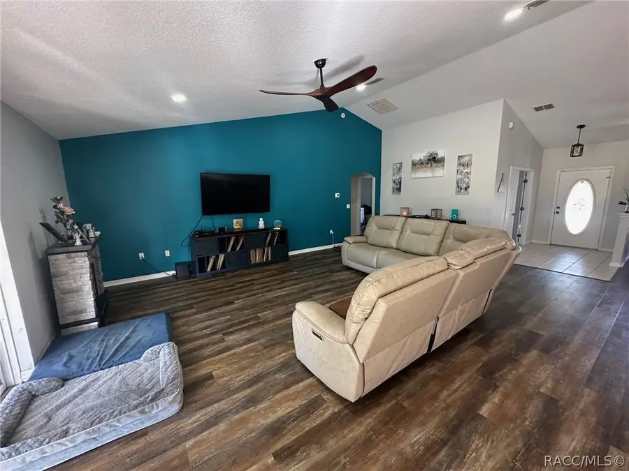 3090 SW Timberlake Road, Dunnellon, FL 34431 - #3