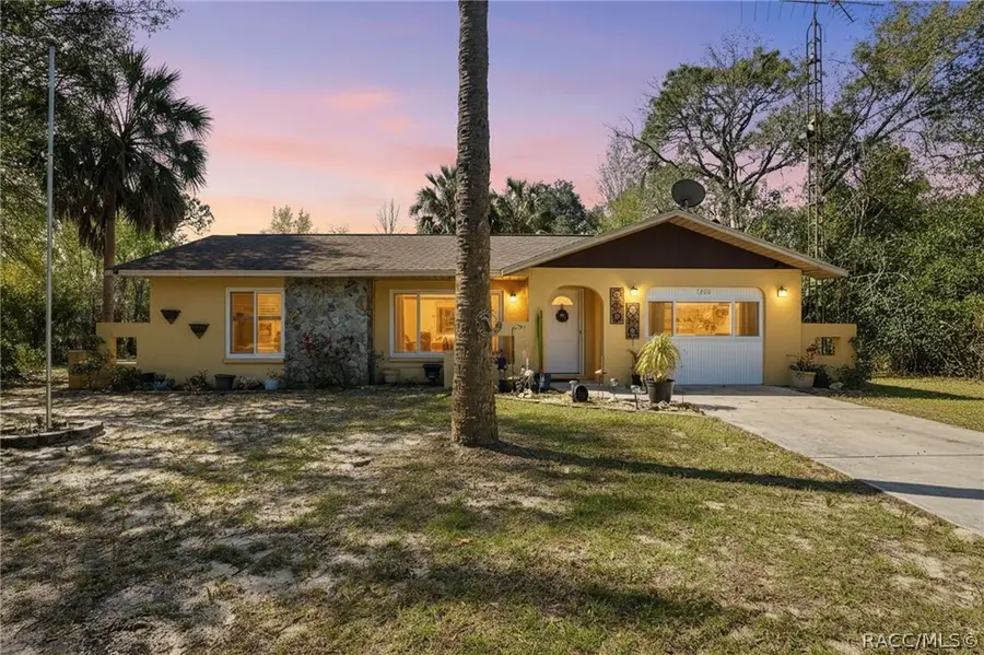 7020 W Grant Street, Homosassa, FL 34448 - #2