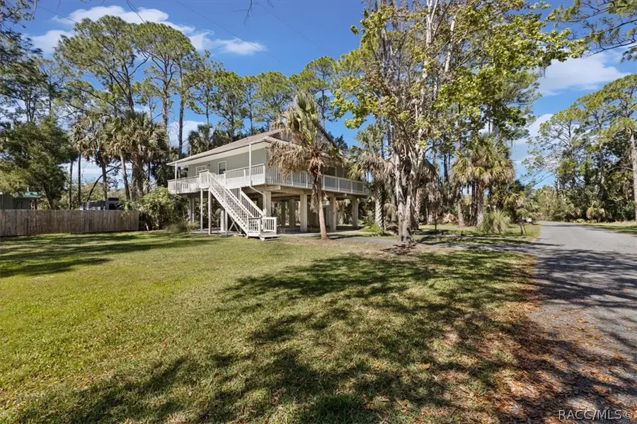 43 64th Street, Yankeetown, FL 34498 - #3