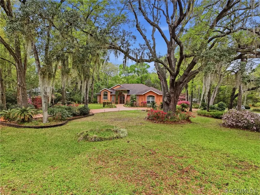 19295 SW 90th Lane Road, Dunnellon, FL 34432 - #3